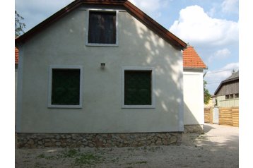 Hungary Privát Ugod, Exterior